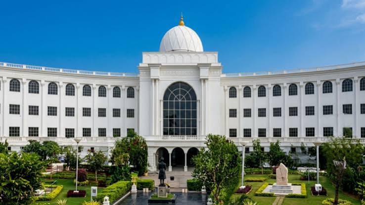 SALAR JUNG MUSEUM